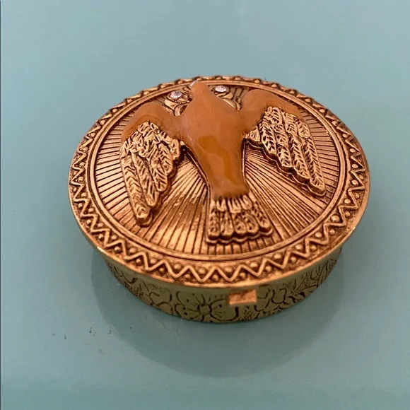 Dove of Peace Pill Box - Picture 7 of 9
